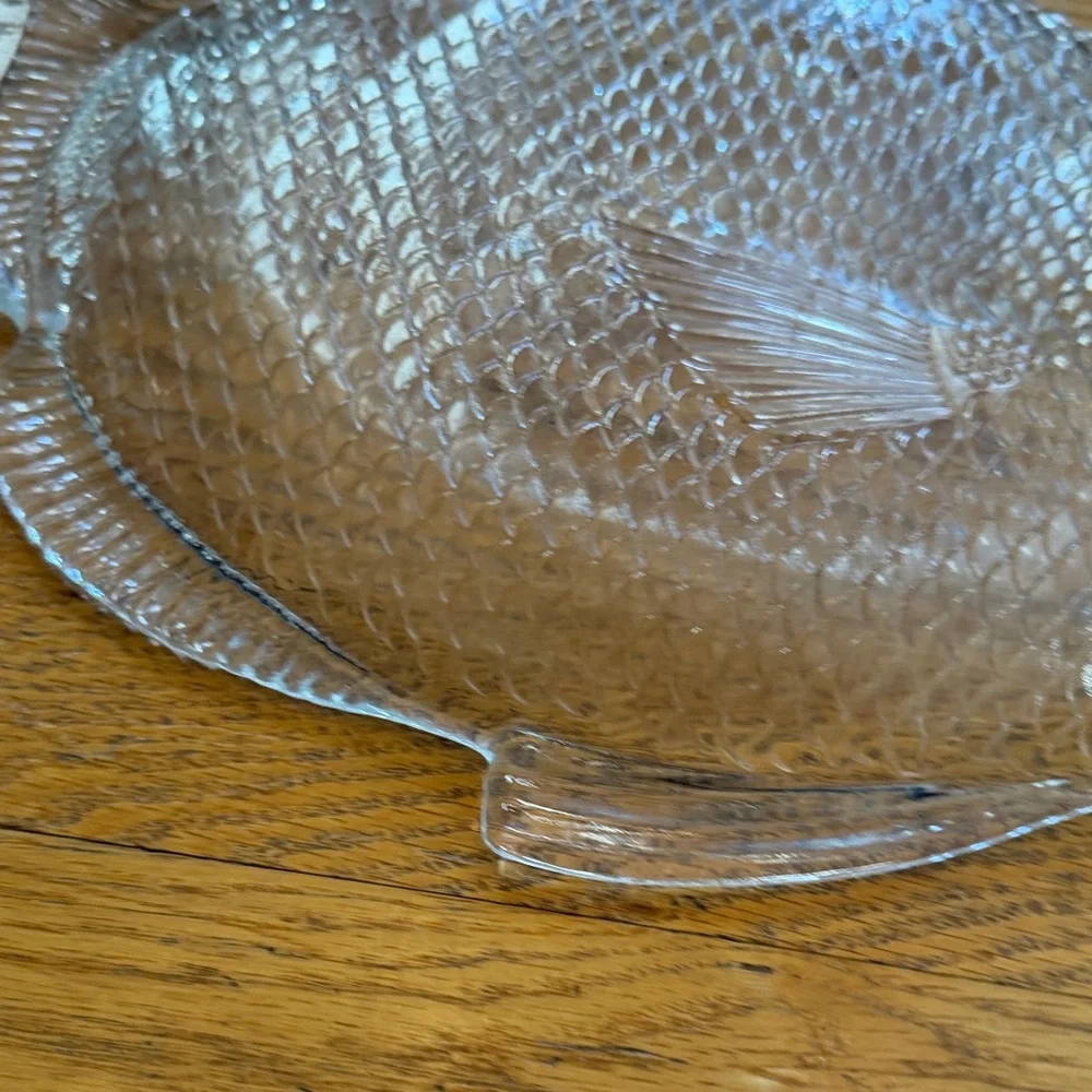 Clear Glass Fish-Shaped Dish
